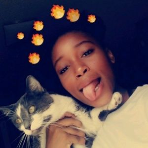 Meet your Posher, Syuna